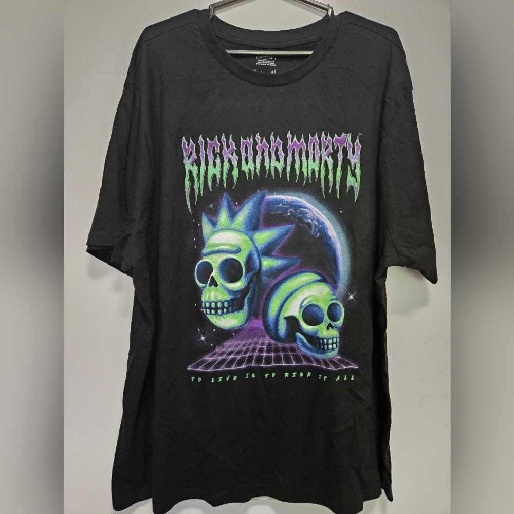 🛸 Rick and Morty “To Risk It All” Graphic Tee – Neon Green Skull Cosmic Design